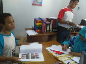 karang taruna penolih dinilai tim kabupaten