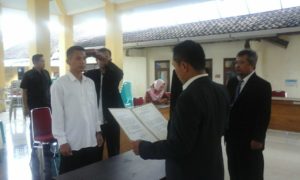 Riyan hidayat dilantik sendiri1